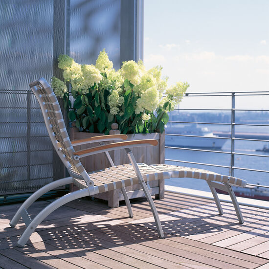 United States Deck Chair with Long Footrest