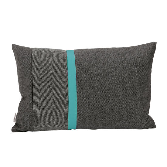 Trio Cushion 45 x 30 Anthracite | Bright | Shadow