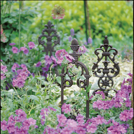 Iron Ornament Set (3 pieces)