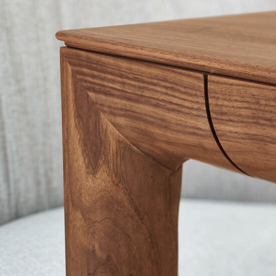 Tavo Solid Wood Table American Walnut, extending