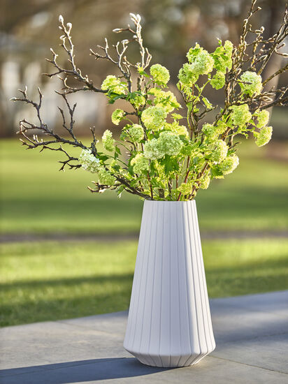 Cendo Ceramic Floor Vase