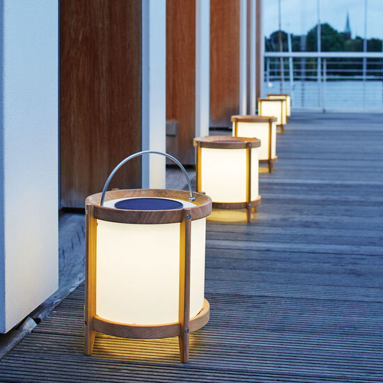 Neva Solar Lamp