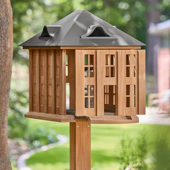 Birdhouse Villa