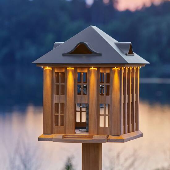 Birdhouse Villa