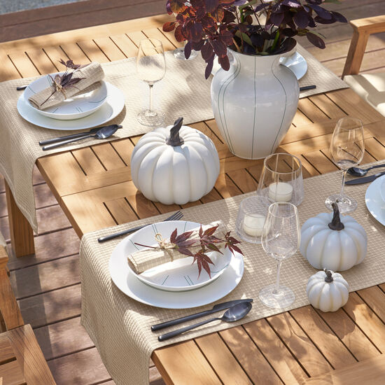 Quadrado table runner 220 x 40