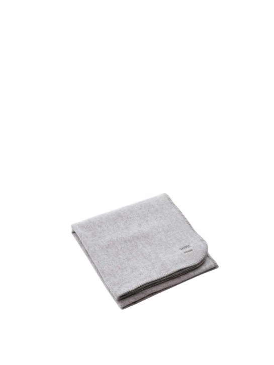 Cassis Plaid Cream 145 x 80