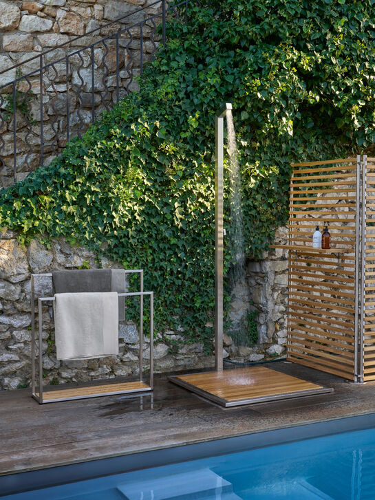 Garden Shower Stainless Steel with teak base plate