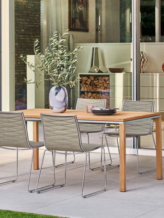 Portland Extending Table Teak